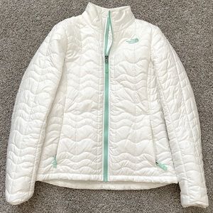 Northface Thin Puffer Jacket